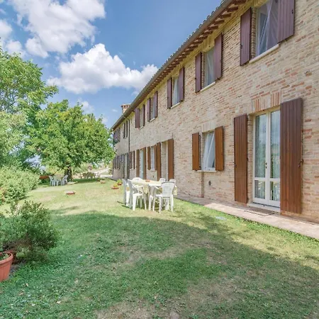 Appartamento Three-bedroom In Urbino -pu- *