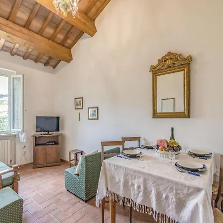 Apartament Three-bedroom In Urbino -pu- *