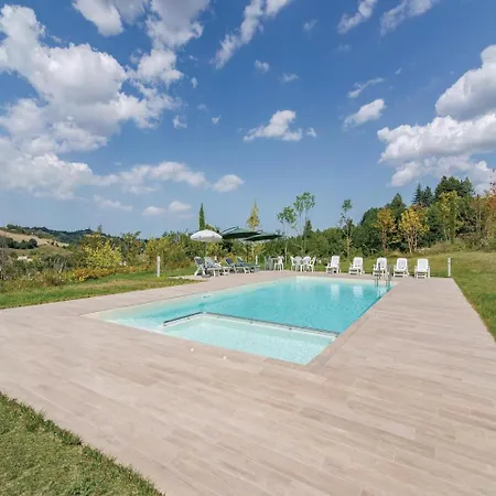 Three-bedroom In Urbino -pu- Appartamento
